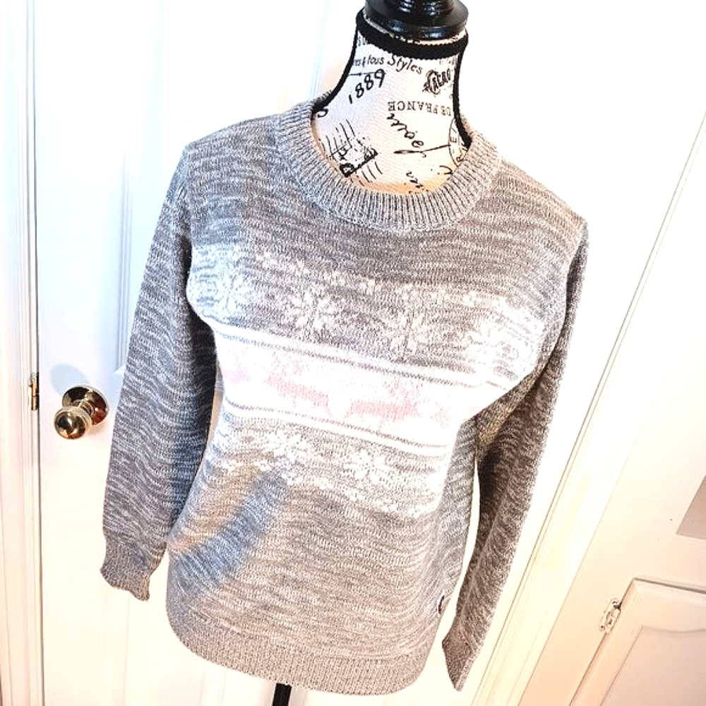 Canada Weathergear Women's Grey Pink Winter Graphic Knit Sweater Crewneck Size S